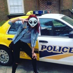 Meet your Posher, Keila